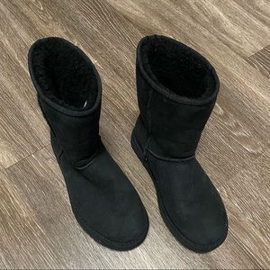 UGG Classic Short Boots